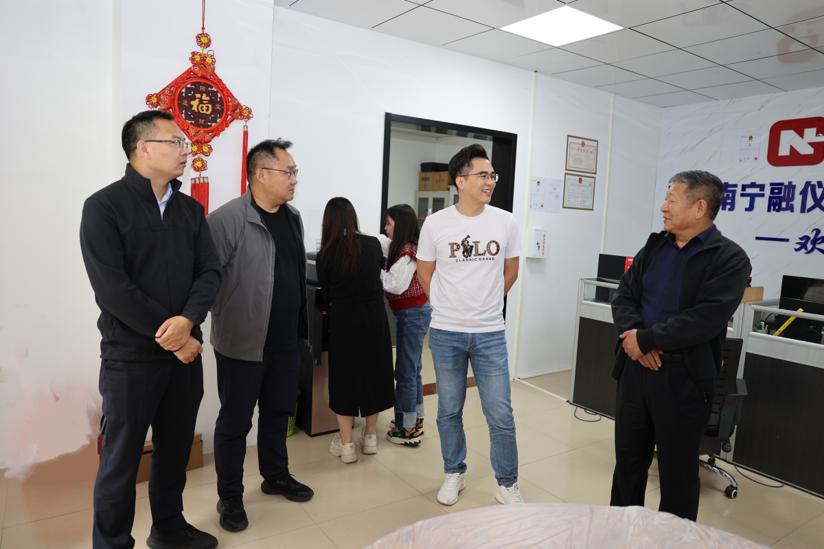 1P2A9961_副本.png 1P2A9961_副本.png